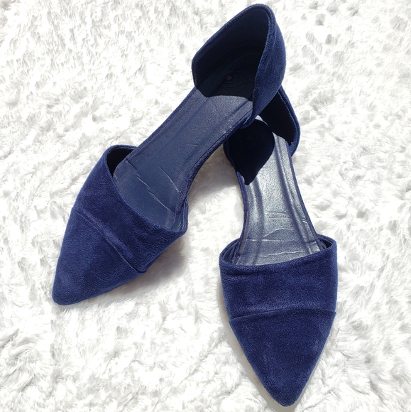 Heart in D Blue Suede Flats - Picture 2 of 5